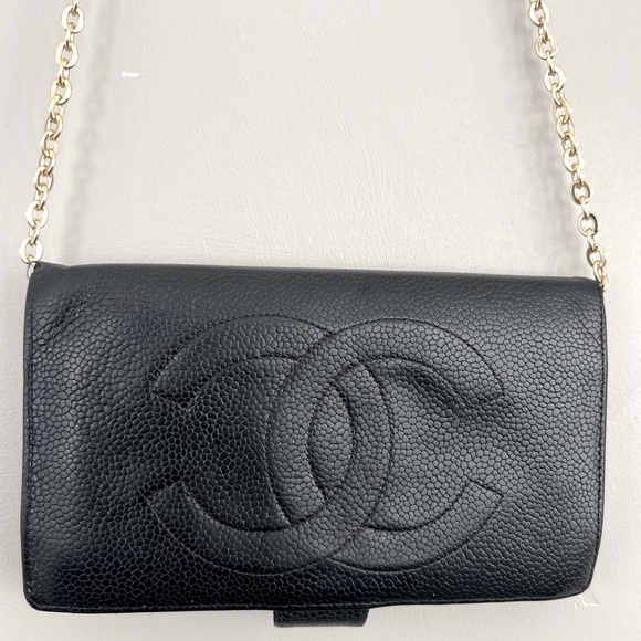 Vintage Chanel Timeless Classic Wallet, Black - Picture 1 of 5